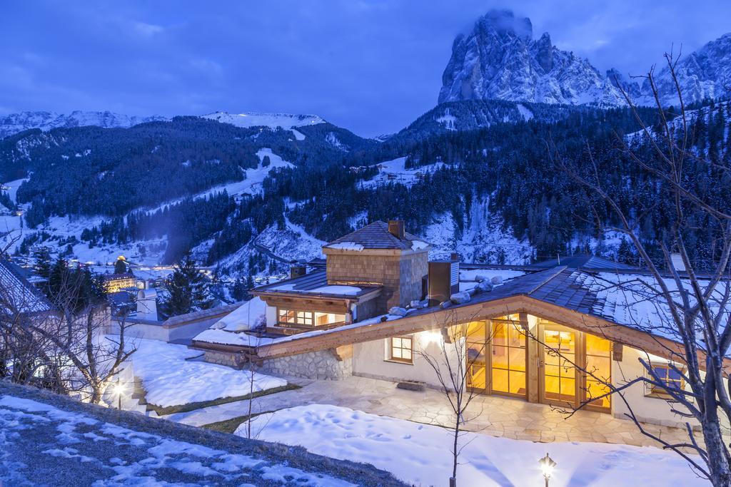 Dorfhotel Beludei Santa Cristina Val Gardena Exterior foto