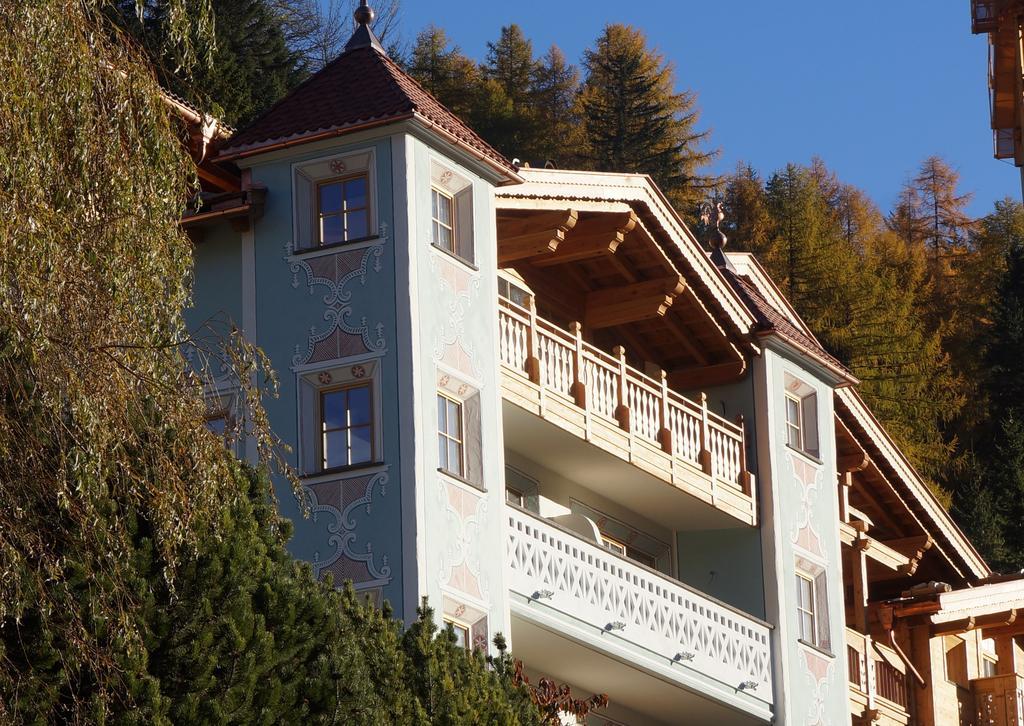 Dorfhotel Beludei Santa Cristina Val Gardena Exterior foto